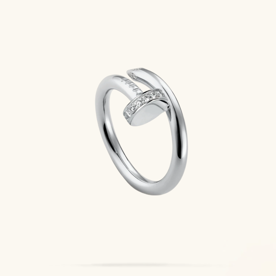NAIL RING DIAMONDS (SILVER)